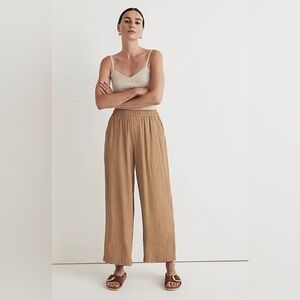 Madewell Crinkled Crepe Straight-Leg
Crop Pants